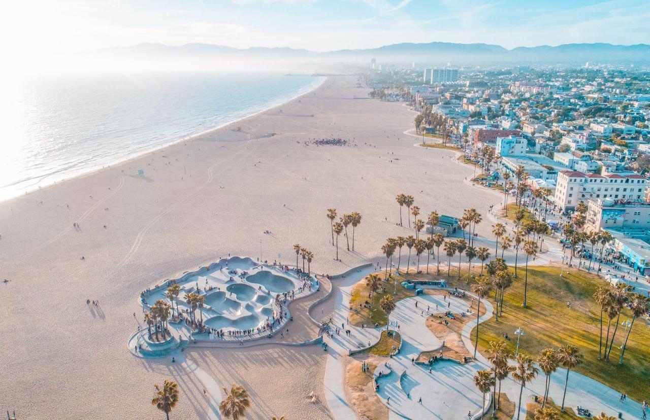 Hollywood Purple Habitat Villa Лос Анджелис Екстериор снимка